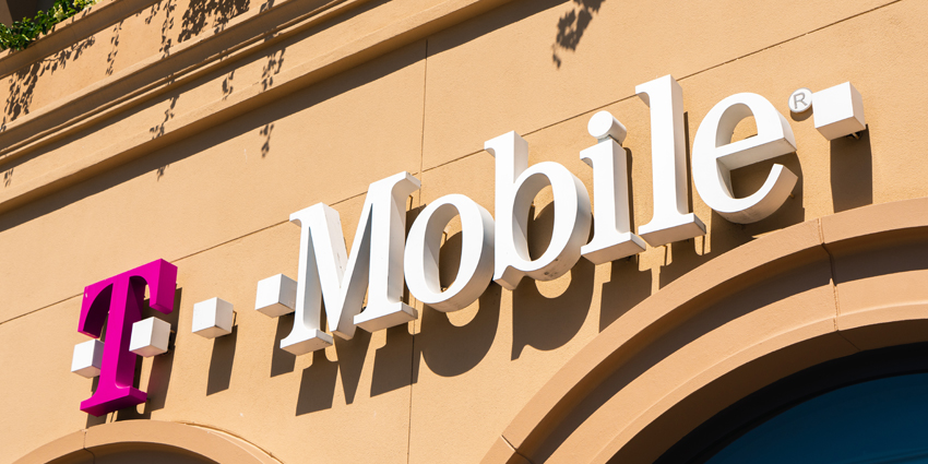 XR Collaboration Case Study in Focus: Glue and T-Mobile