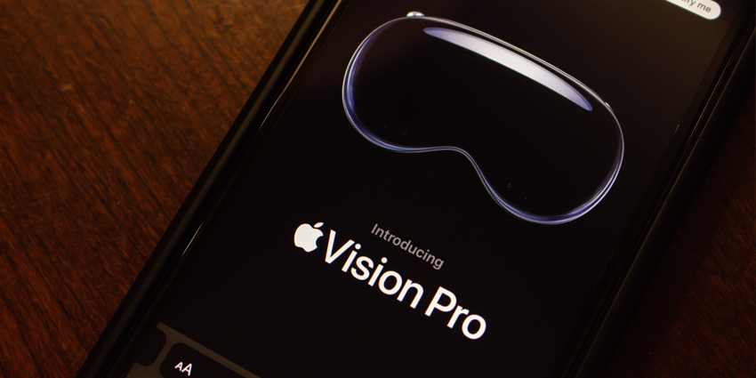 Apple Vision Pro Debuts in US Stores Today!